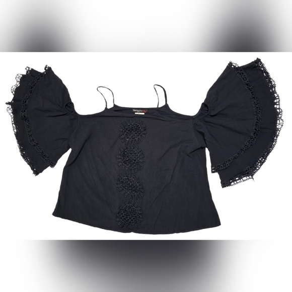 Vivid Importers Tops - Vivid Importers Off The Shoulder Flare Bell Sleeve Boho Crochet Tank